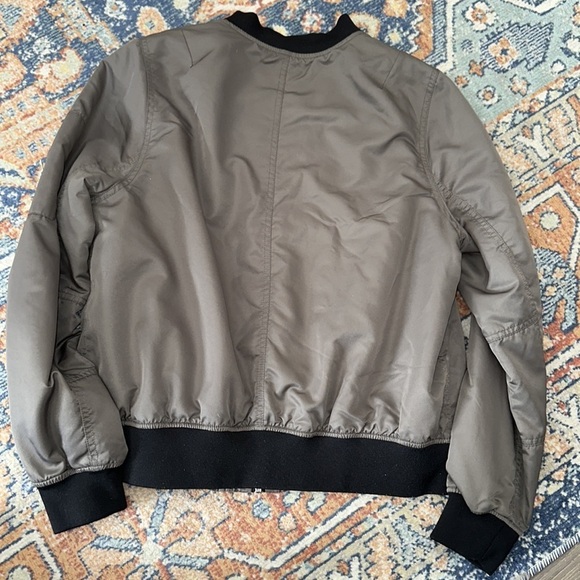 Forever 21 Bomber Jacket - Picture 9 of 9